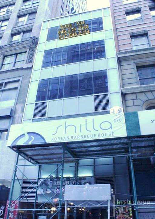 1st image of 37 W 32nd St