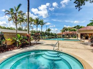 1139 Lake Terry Dr APT C, Royal Palm Beach, FL 33411