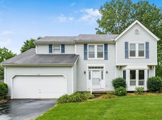 275 Highbury Cres, Columbus, OH 43230