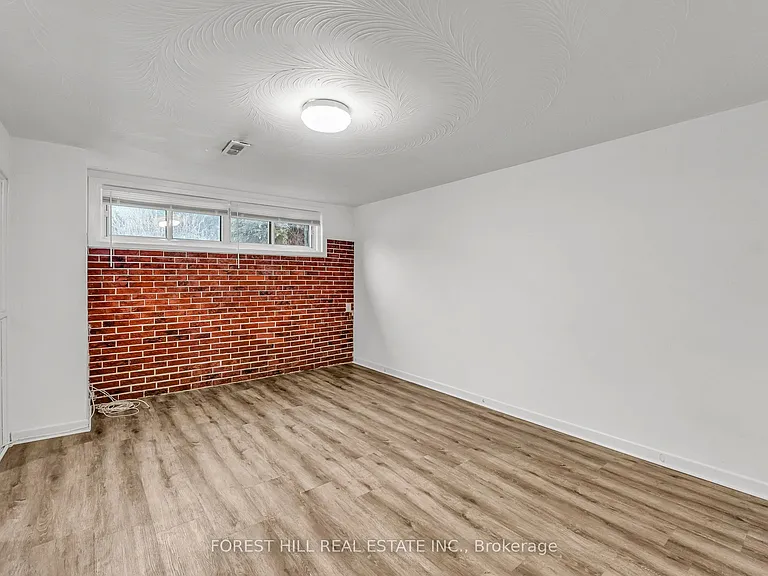 5 Woodenhill Ct #BASEMENT — Photo 5
