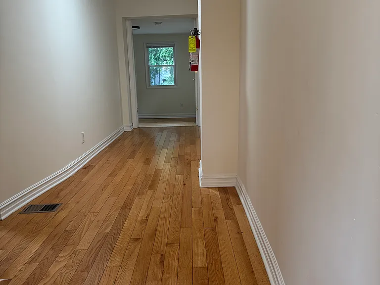 4409 Foote St NE — Photo 7
