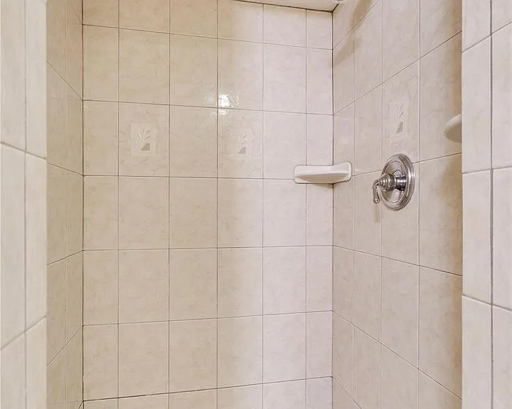11200 Powder Horn Dr — Photo 61