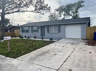 8723 Spanish Moss Dr, Port Richey, FL 34668