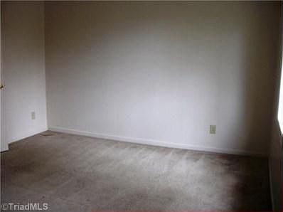 4th image of 3531F Lynhaven Dr
