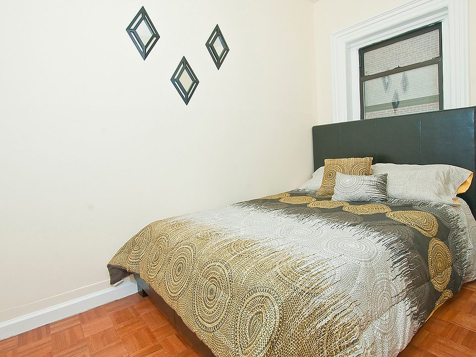 2nd image of 320 Lexington Ave #5N
