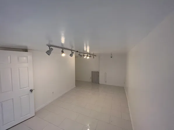 (undisclosed Address), Baldwin, NY 11510