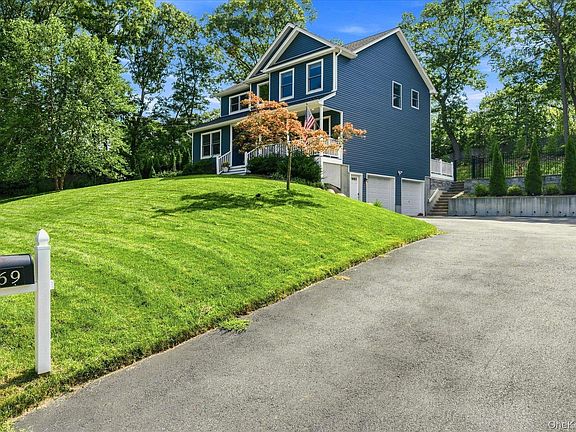 3rd image of 169 Overhill Road