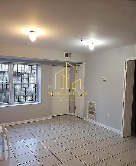 61-63 Voorhees St #11 — Photo 5