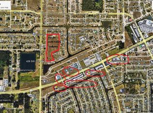 426 SW 15th Pl, Cape Coral, FL 33991