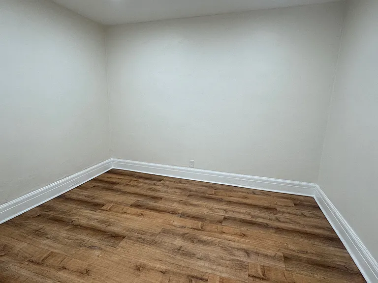 2249 Delaware Ave #C5 — Photo 8