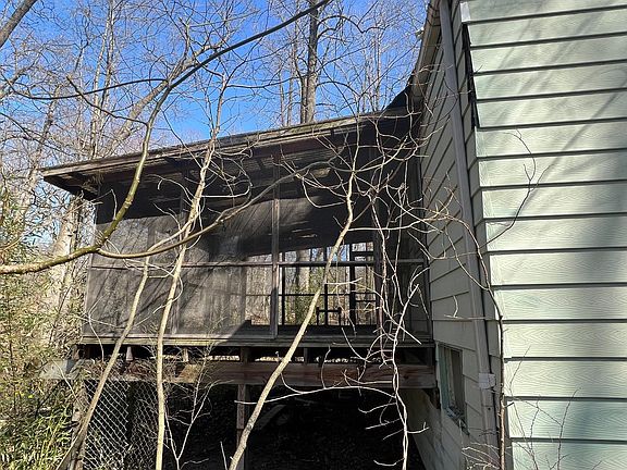 4th image of 4 W Stillwater Ave