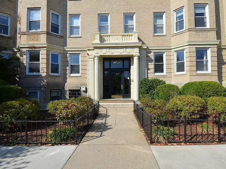 85 Park Dr #14 — Photo 10
