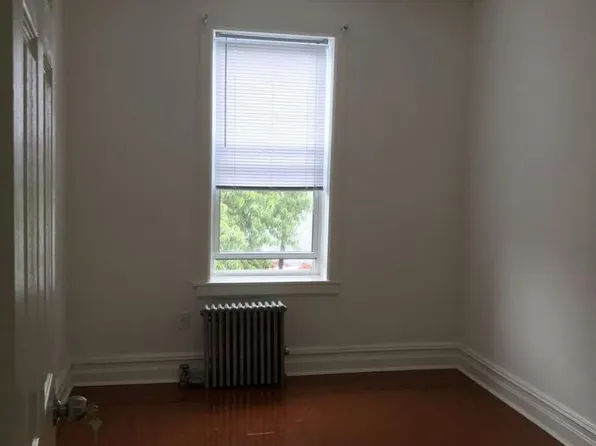 (undisclosed Address), Brooklyn, NY 11204