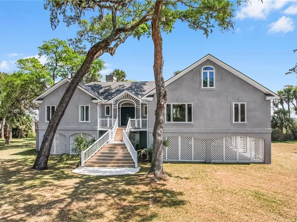 1036 Kittles Island Dr SE, Darien, GA 31305