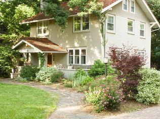 121 42nd St, Des Moines, IA 50312