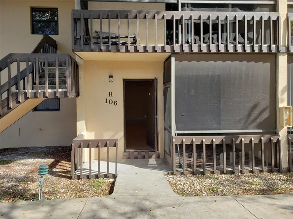 750 NE 199th Street #H-106, Miami, FL 33179