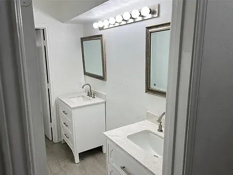 1243 Cedarbrook Trl — Photo 7