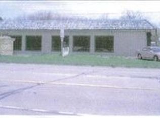 3145 S 11th St, Niles, MI 49120