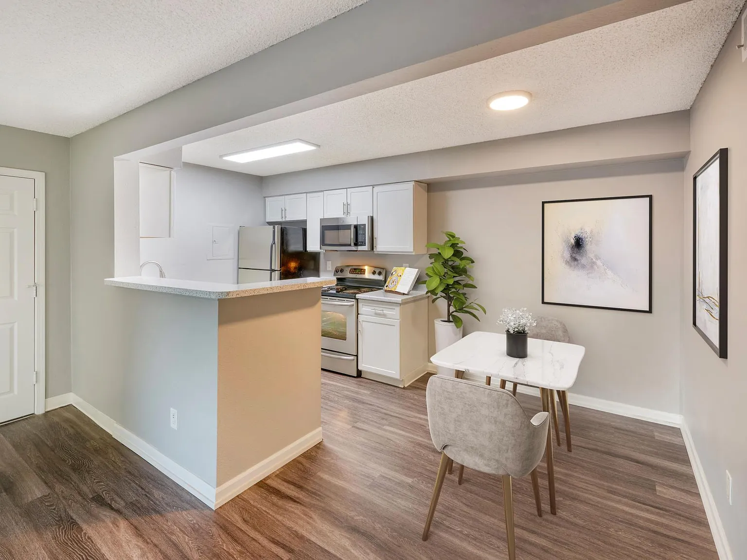 Alton Green — Photo 2