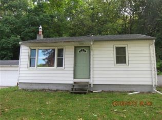 667 21st St, Red Wing, MN 55066