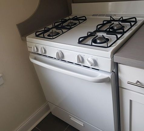 2nd image of 1483 Shore Pkwy APT 1E