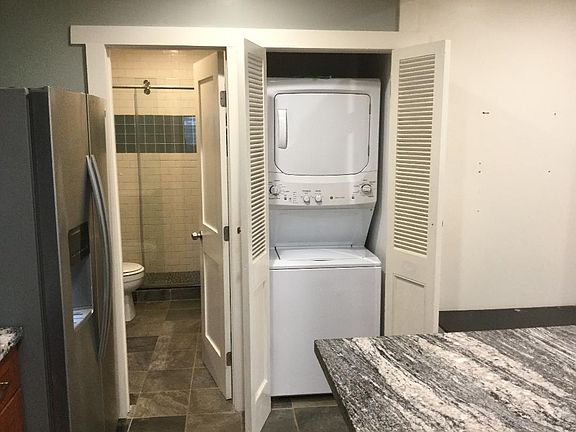 2nd image of 711 Hill St APT B