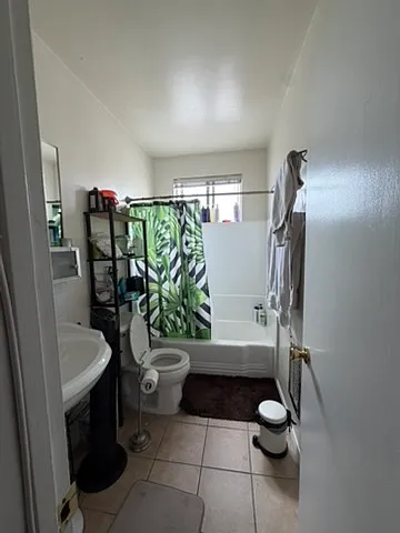531 N Kings Rd #8 — Photo 12