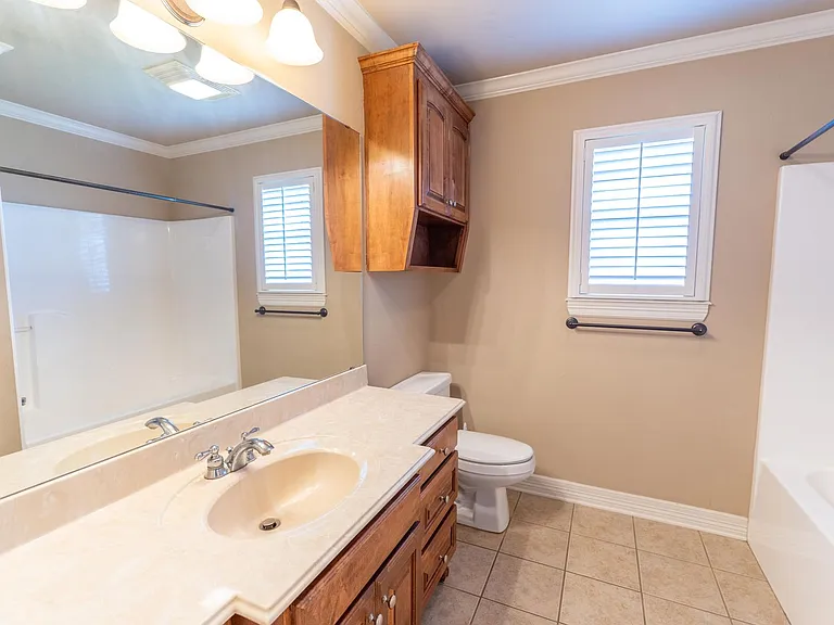 216 Cold Hbr — Photo 11