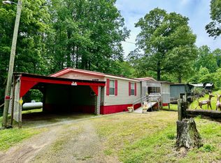 260 Lakey Ln, Cornelia, GA 30531