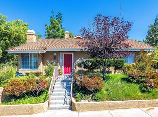 325 N Sprucewood Ave, Oak Park, CA 91377