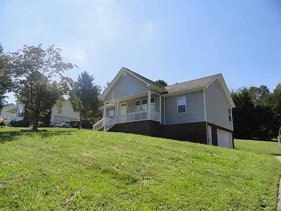 2nd image of 213 Mustang Dr NW