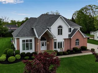 670 Raymond Dr, Lewiston, NY 14092