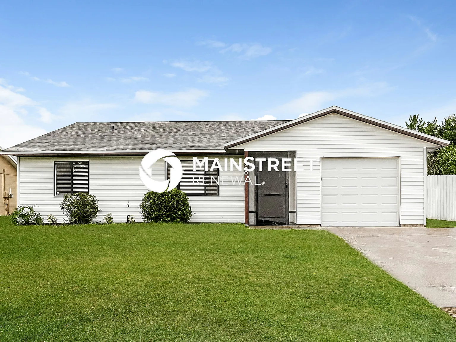 240 Grifford Dr — Photo 1