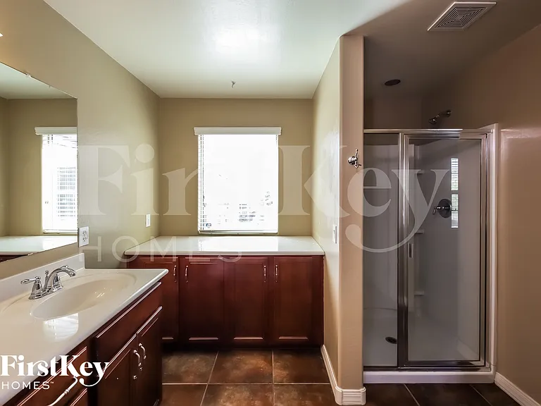 9019 W State Ave — Photo 11