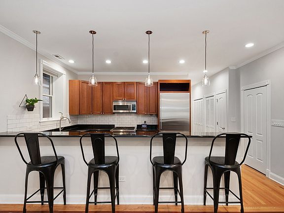 Dining/Kitchen