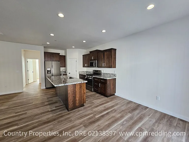 16904 Cape Cod Dr — Photo 6