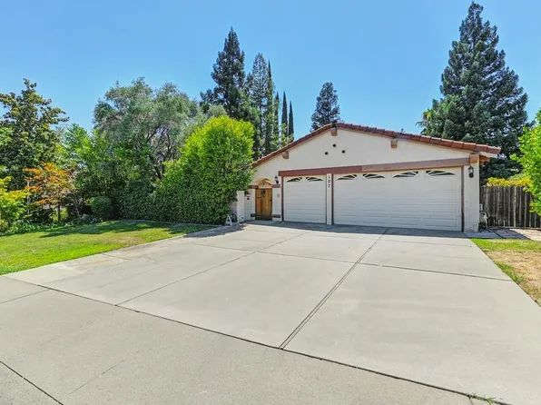 107 Cypress Ln, Roseville, CA 95678