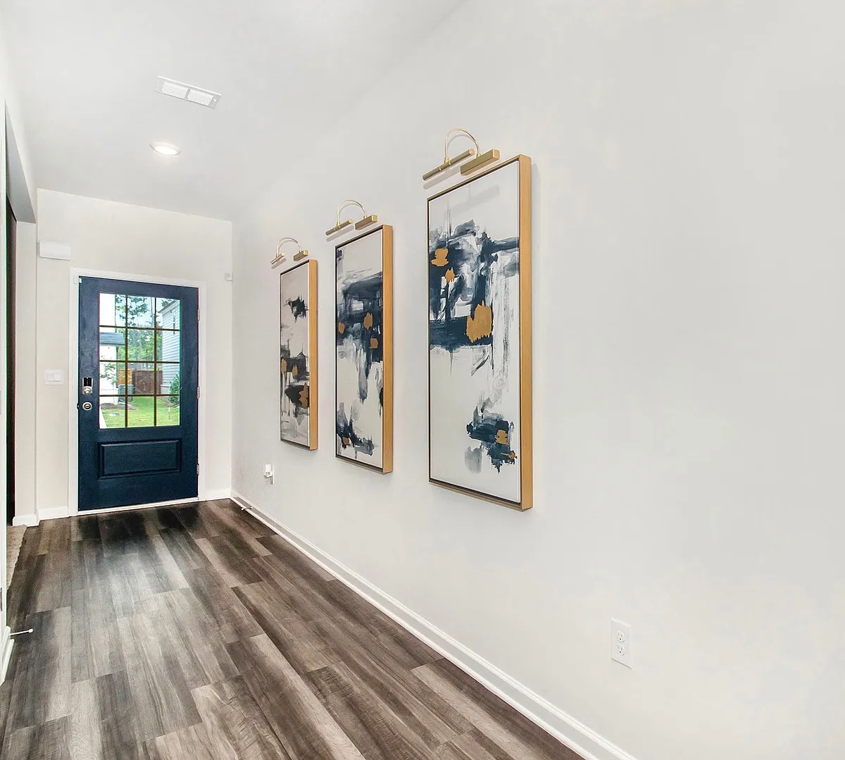 Building Photo - 242 Warbler Way