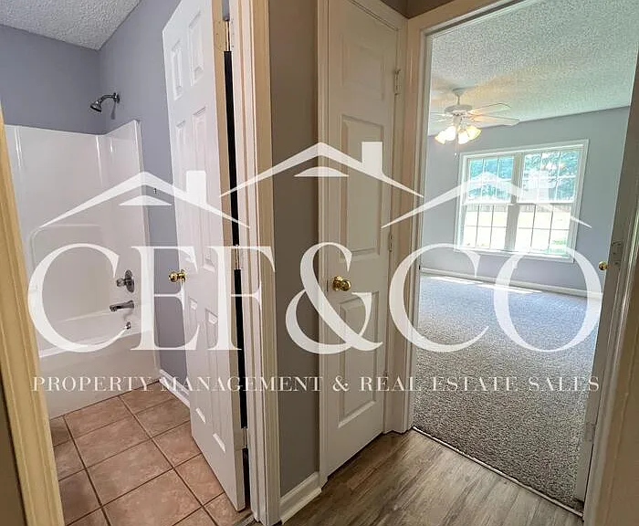 305 Vinyard Rd #305 — Photo 11