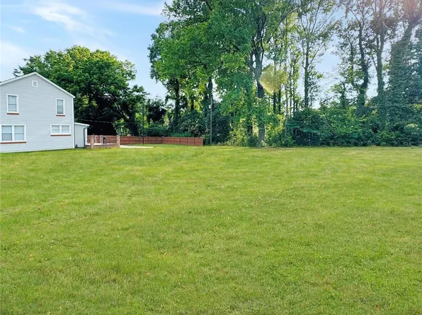 1717 Beatties Ford Rd, Charlotte, NC 28216