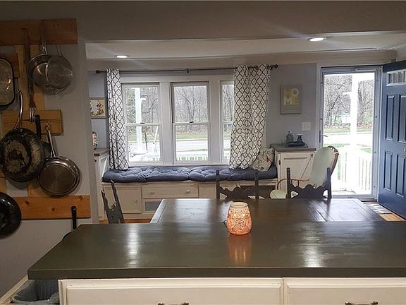 5th image of 2167 Como Park Blvd
