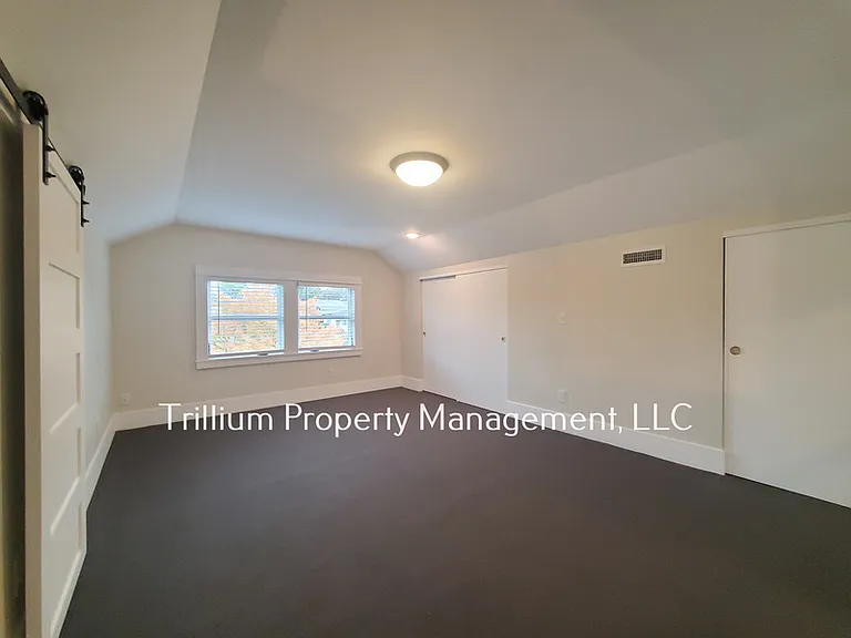 1411 SE 49th Ave — Photo 18