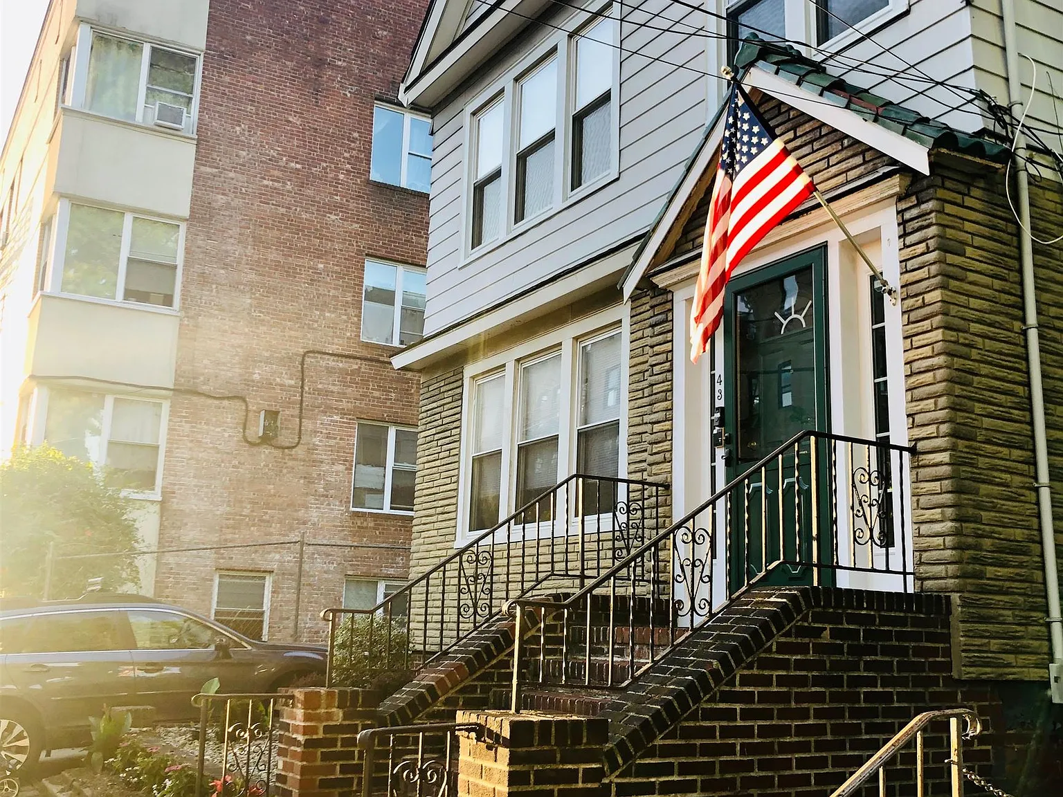 2 bed, 1.0 bath, $2,250 — Photo 1