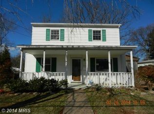 214 Cabbel Dr, Manassas Park, VA 20111