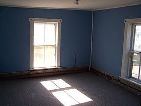 3rd image of 51 Germain St
