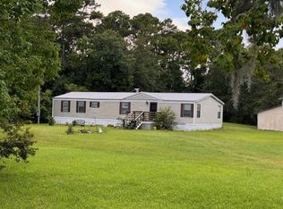 85431 Lonnie Crews Rd, Fernandina Beach, FL 32034