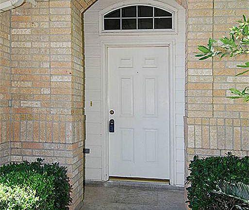 4th image of 15635 Ashbournne Springs Ln