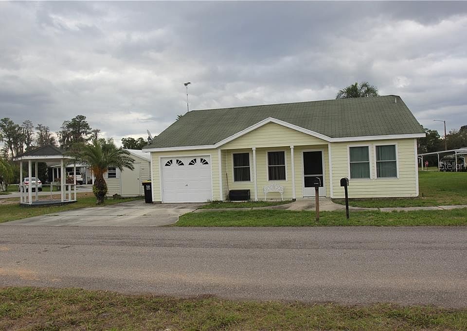1st image of 4252 Jacaranda Dr