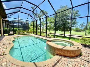 7395 Lantana Cir, Naples, FL 34119