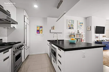 261 West 28th Street #5D image 1 of 5